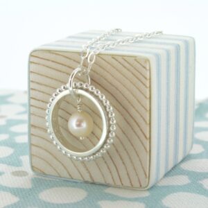 personalised pearl necklace