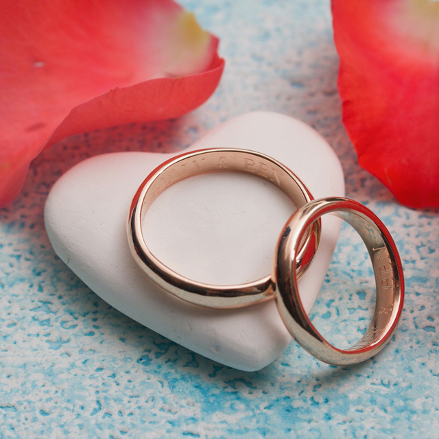 Rose Gold Engagement Rings: Fashionable For Men & Women